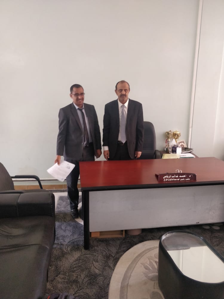 إتفاقية شراكة علمية مع جامعة تعز