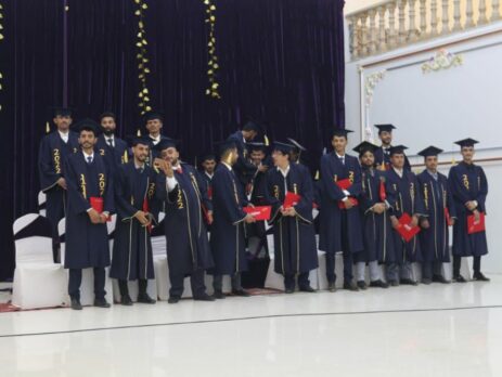 الدفعة 12 علوم حاسوب من جامعة صنعاء