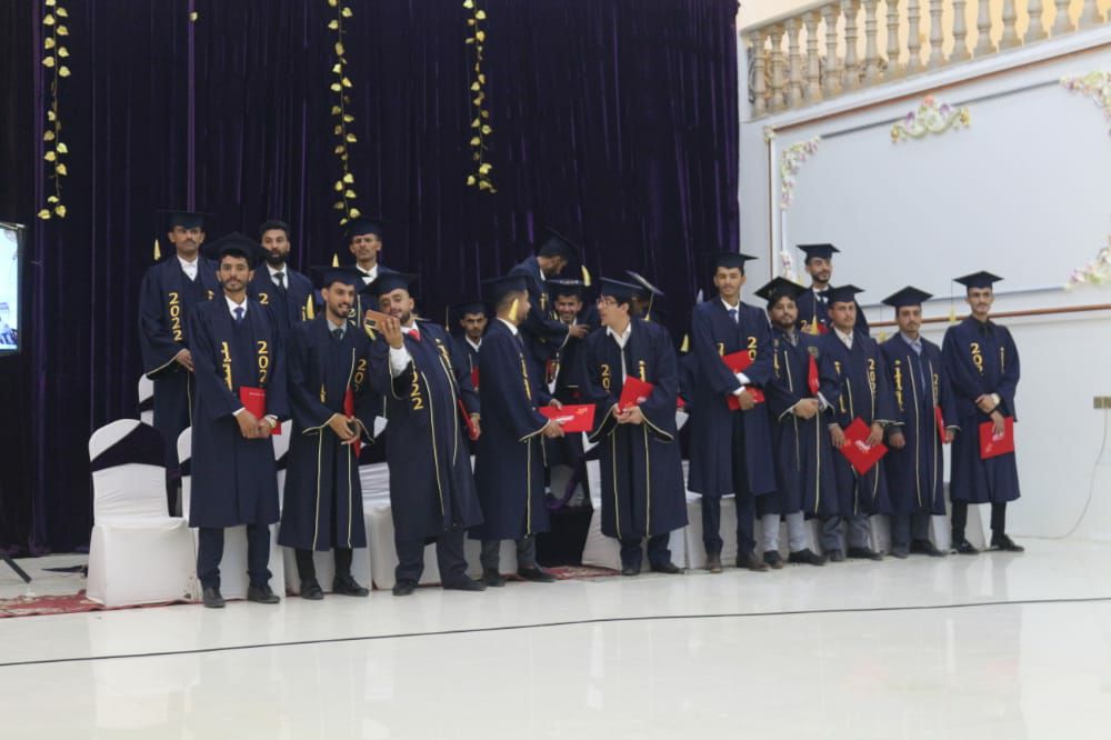 الدفعة 12 علوم حاسوب من جامعة صنعاء